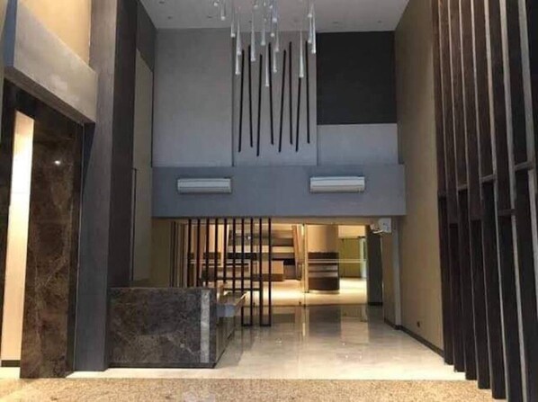 Condo, 1 Bedroom, Accessible, Balcony | Interior - Araneta Cubao No Brown Outs 1BR Furnished Condo With Balcony Free Wifi Netflix (Quezon City)