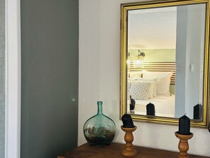 1 bedroom, desk, iron/ironing board, free WiFi - - Casa Di Mare - Beachfront (Borgo)