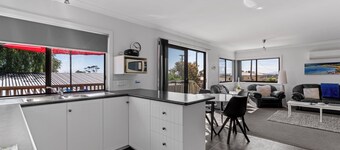 Conveniently located in the centre of town and close to the beaches