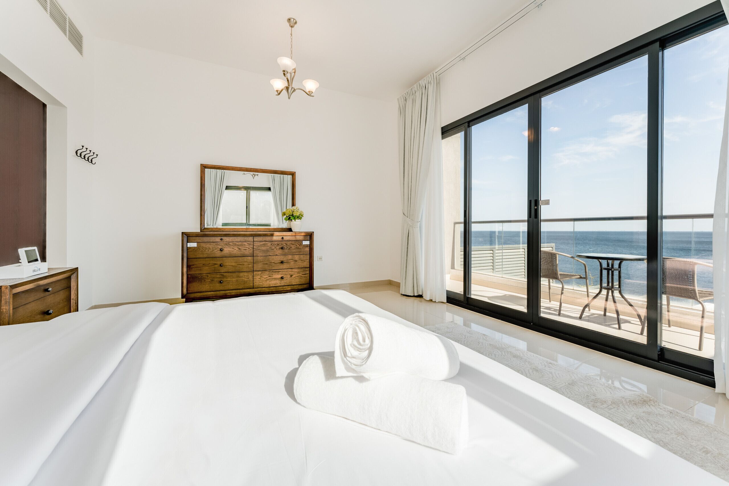 5 bedrooms, in-room safe, iron/ironing board, free WiFi