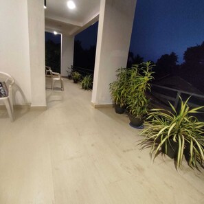 Terrace/patio - Aans Home90 (Ahangama)