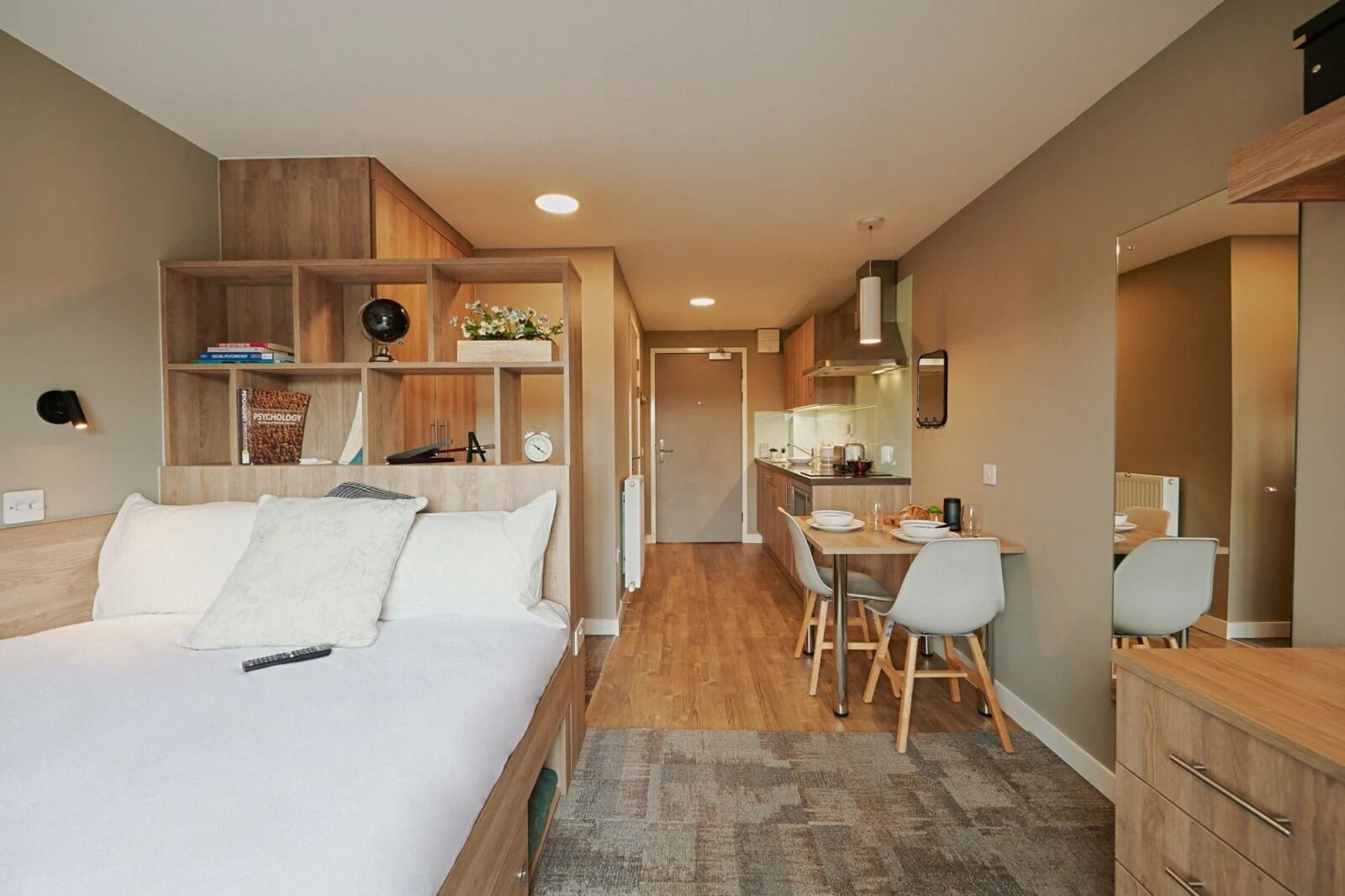 Studio, Non Smoking | Iron/ironing board, free WiFi