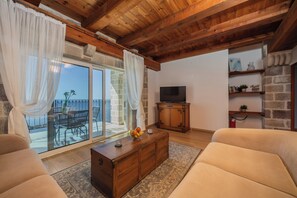 舒适公寓, 2 间卧室, 使用泳池, 海景 | 起居区