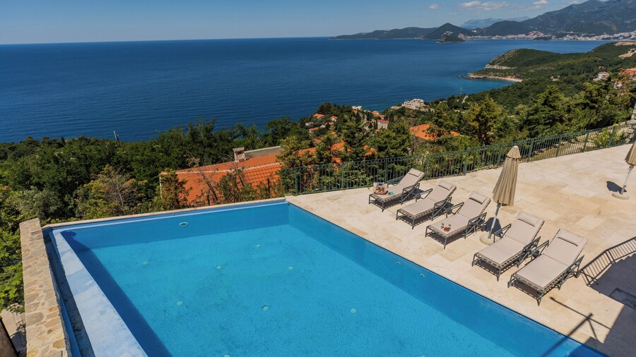 Olive Resort