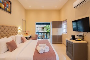 Emperor Ozran Premium | Iron/ironing board, free WiFi - Emperor Ozran by Alaya Stays (Vagator)