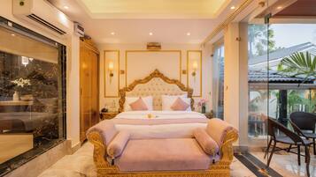 Emperor Ozran Royal suite | 1 bedroom, iron/ironing board, free WiFi