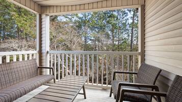 Condo, 2 Bedrooms | Kawasan hartanah