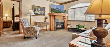 Villa, 2 Bedrooms | Living area