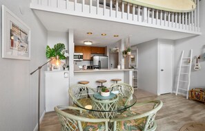 Condo, 2 habitaciones | Restaurantes
