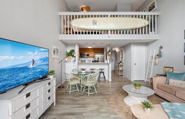 Appart'hôtel, 2 chambres | Coin séjour