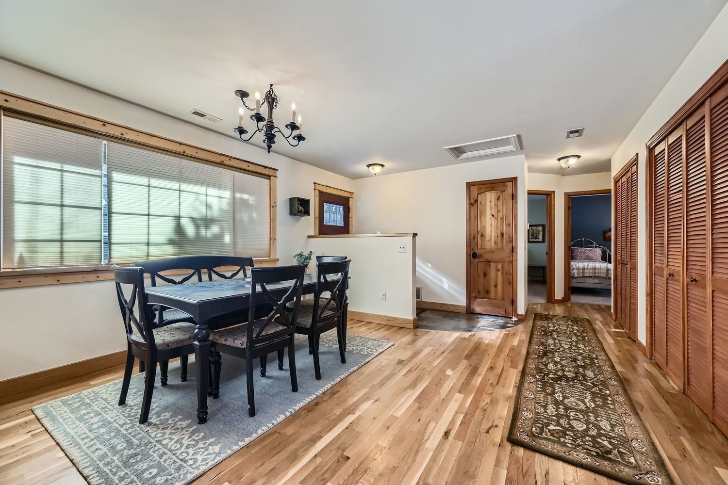 Kabin, 2 kamar tidur | Tempat makan