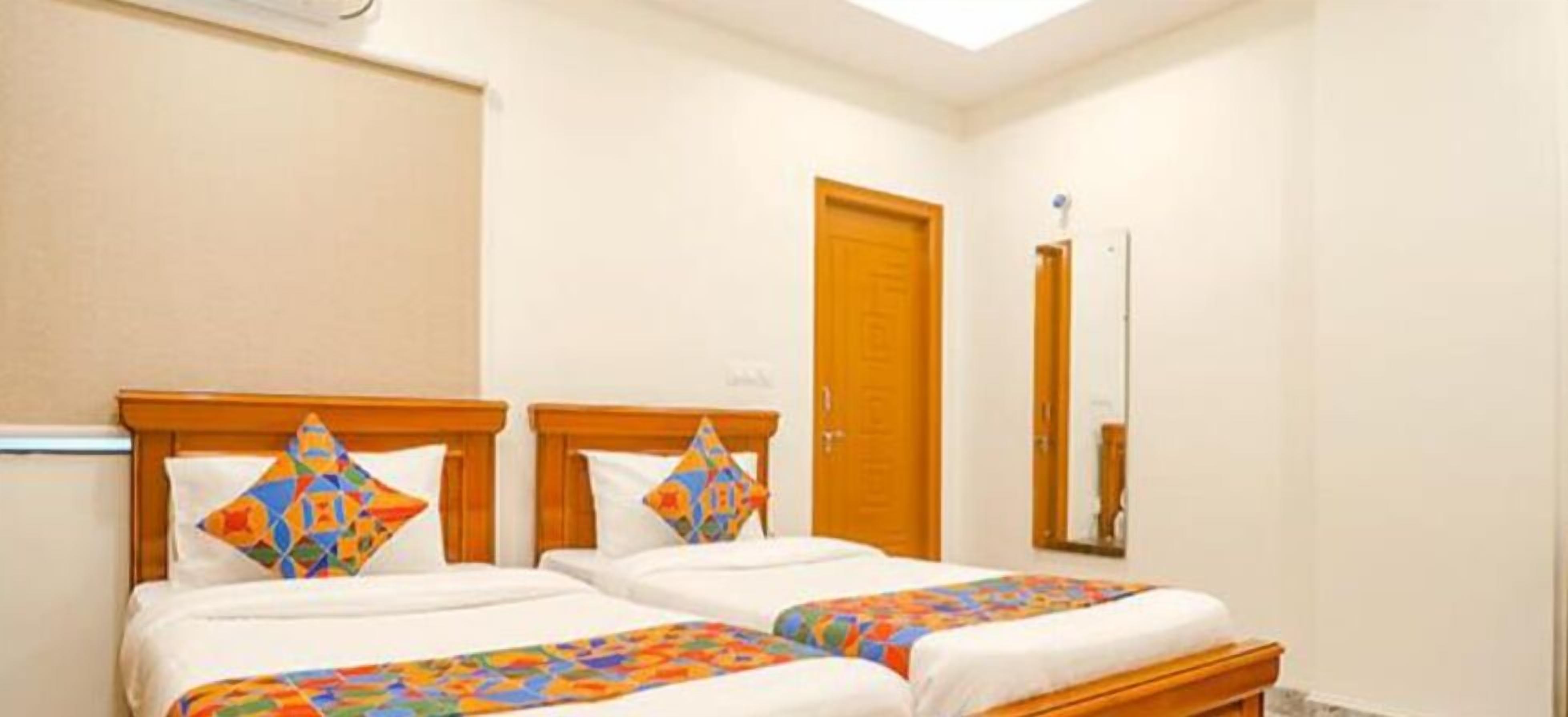 Photo - Hotel Rs Living