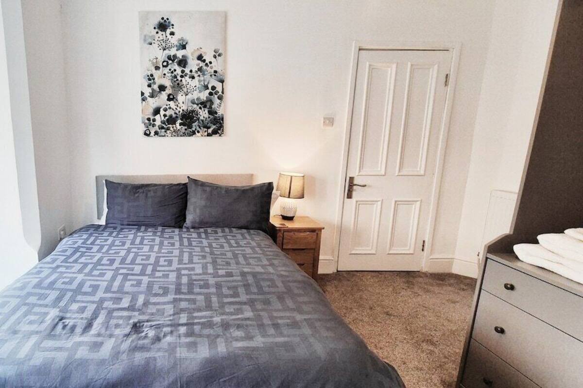 Comfort Double Room, 1 Double Bed, Non Smoking | Hypo-allergenic bedding, individually decorated, individually furnished