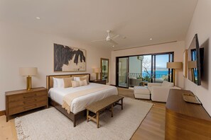 3 bedrooms, iron/ironing board, travel crib, free WiFi