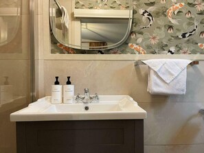 Dusche, Haartrockner