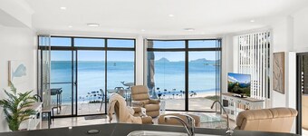 The Infinity Shore - Waterfront and Breathtaking Water Views