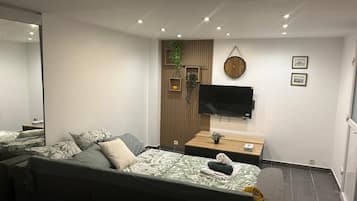 1 Schlafzimmer, Bügeleisen/Bügelbrett, WLAN, Bettwäsche