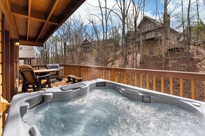 Outdoor spa tub - Cabin Stay for 16 Close to Pkwy w/Deck & Hot Tub! (Pigeon Forge)