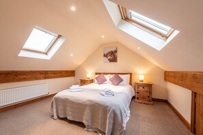 7 bedrooms, free WiFi, bed sheets