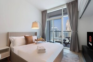 In-room safe, iron/ironing board, bed sheets