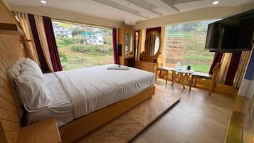 Panoramic Room, Hill View | Free WiFi