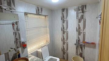 Classic Room, Hill View | Bathroom | Shower, towels