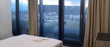 Standard Apartment, Mountain View