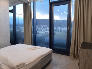 Standard Apartment, Mountain View - King David standard two bedroom 24 (Tbilisi)