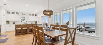 Gulf Front Home! North Cape! Elevator!