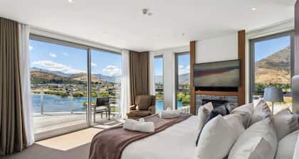 Five Star Luxury Kawarau Penthouse!