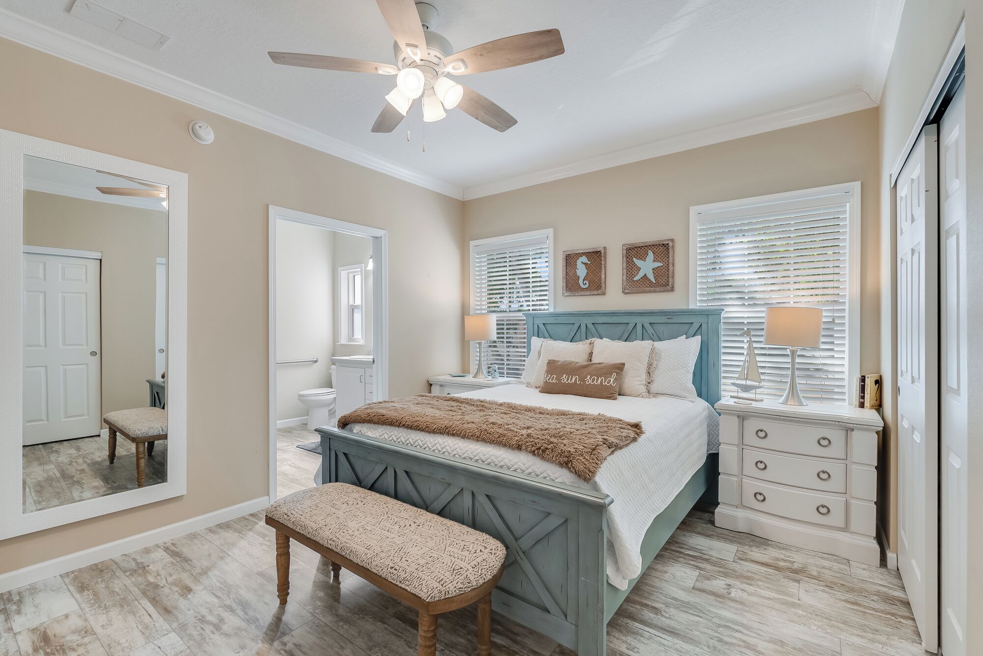 2 soverom, strykejern/-brett, wi-fi og sengetøy