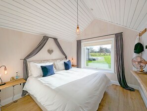 2 soverom, wi-fi og sengetøy