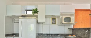Apartment | Private kitchen - Flat 206 no Parque da Jaqueira-SH032 (Recife)