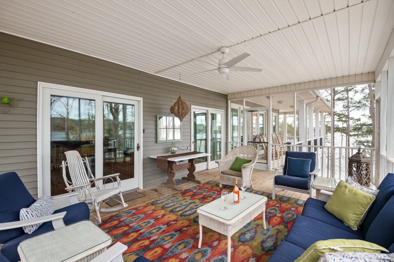 Smart TV, fireplace, video games, DVD player