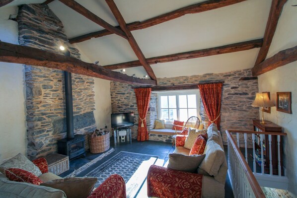 Televisie en een open haard