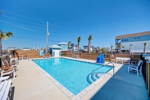 Pool - 3005 Queen Suite, 3rd Floor Surfside (Surf City)