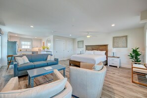 3 bedrooms, iron/ironing board, free WiFi, bed sheets - Adjacent 3rd Floor Trio: 3001 (King), 3002 (Queen), & 3003 (Queen) (Surf City)