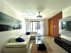 Luxury Suite | Living area - Amueblado Miralles (Santiago de los Caballeros)