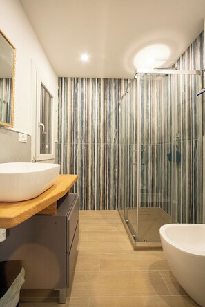 Shower, hair dryer, bidet, towels - Dimora Ca Gambari-Chioggia (Chioggia)