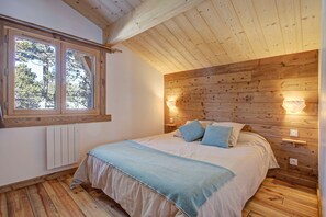 5 bedrooms, free WiFi