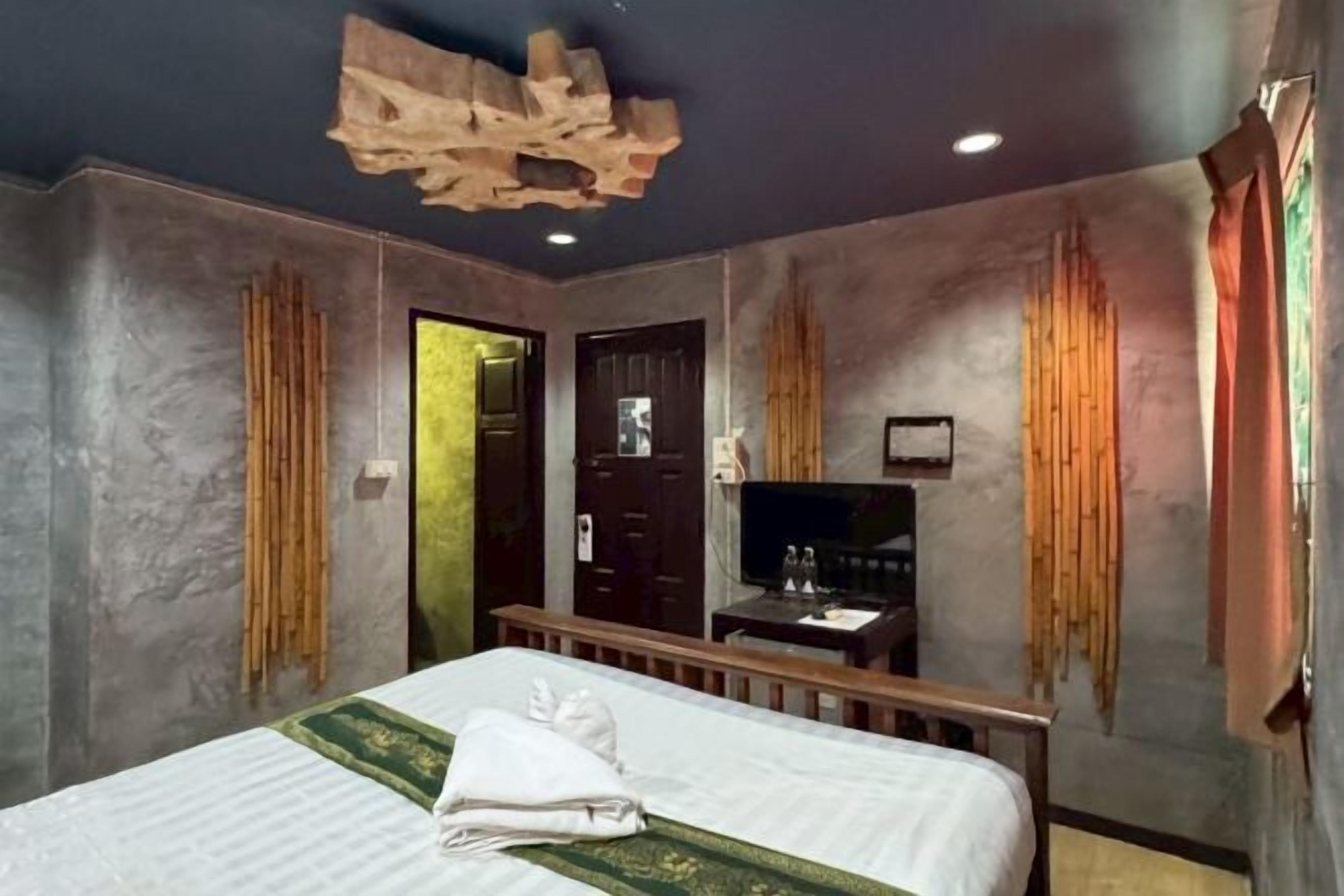 Wifi gratis y ropa de cama 