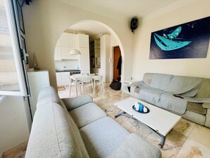 Fernseher