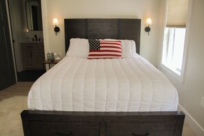 3 chambres, fer et planche à repasser, lit parapluie, Wi-Fi gratuit