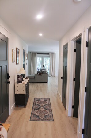 Interior - River’s Edge Retreat – A Cozy Home for Families & Friends (Fryeburg)