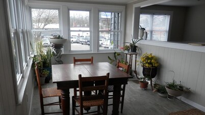 Spacious family-friendly 4-bedroom house in downtown Tell City