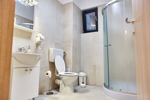 Family Studio | Bathroom - Golden Studio (Navodari)