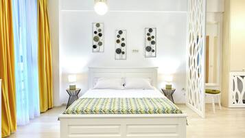 Family Studio | Individually decorated, individually furnished, soundproofing, free WiFi