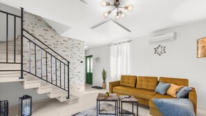 TV - Casa Vito in Žužići  - Haus für 4 Personen (Višnjan)