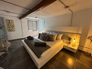 Family Suite, 2 Bedrooms, Mountain View | 1 bedroom, premium bedding, down comforters, Select Comfort beds