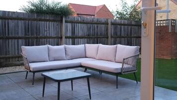 Villa | Terrace/patio